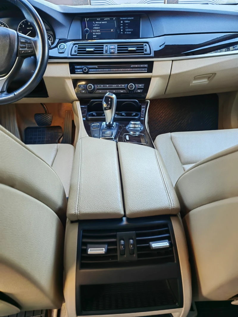 BMW 520 Комби, снимка 13 - Автомобили и джипове - 52807297