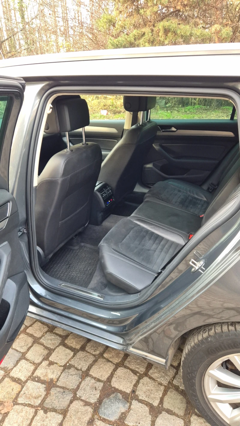 VW Passat  B8 Highline 2.0TDI 150k.c., снимка 11 - Автомобили и джипове - 52838868