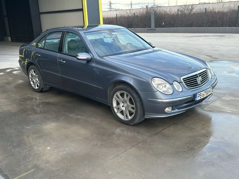Mercedes-Benz E 320 Авангард, снимка 2 - Автомобили и джипове - 52920859