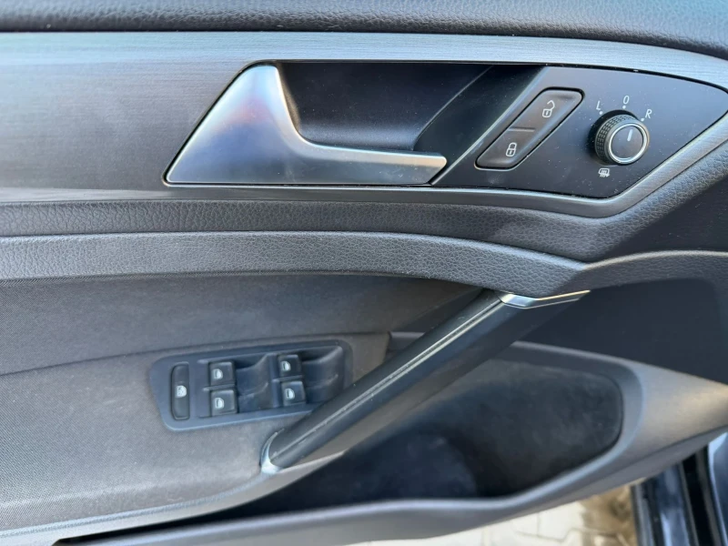 VW Golf 1, 4 TSI, снимка 9 - Автомобили и джипове - 53308051