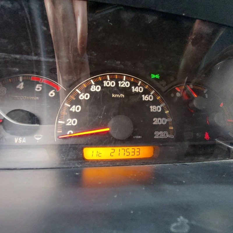 Honda Fr-v 6-местна, снимка 9 - Автомобили и джипове - 53397282