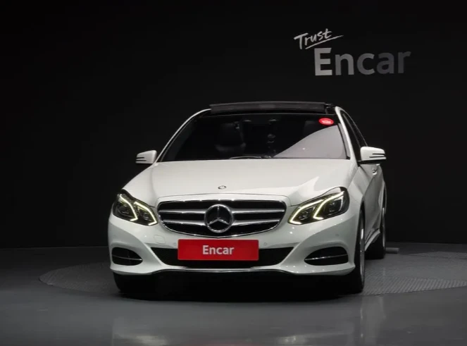 Mercedes-Benz E 250 4MATIC - изображение 3