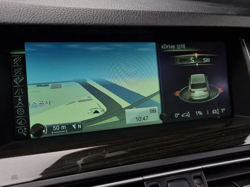 BMW 520, снимка 14 - Автомобили и джипове - 52810461