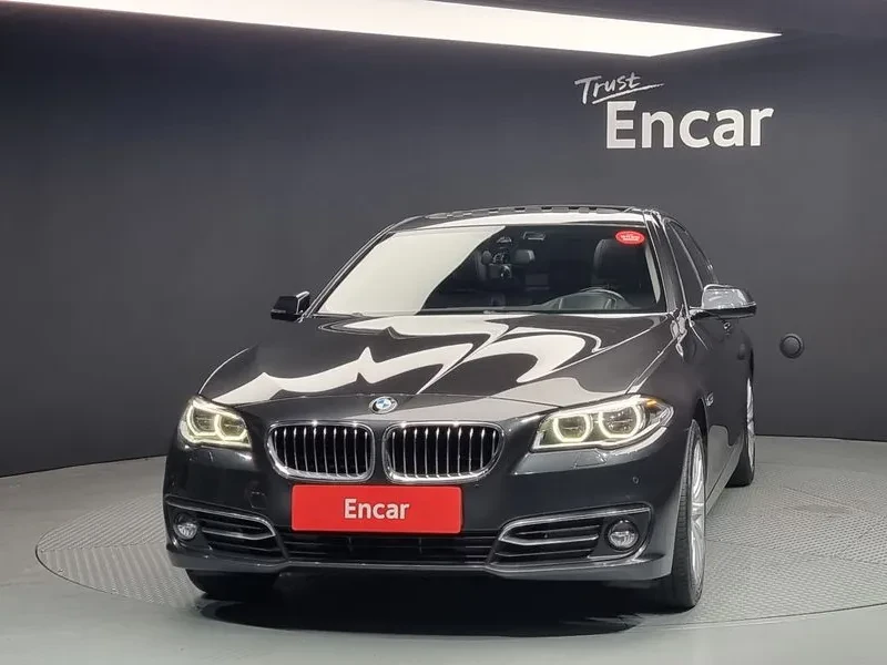 BMW 520, снимка 3 - Автомобили и джипове - 52810461