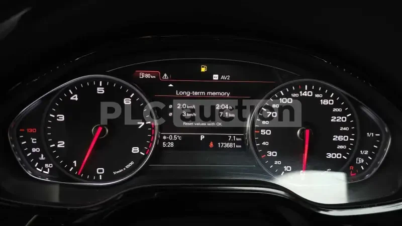 Audi A8 4.2| DISTRONIC| ОБДУХ| ВЪЗДУХ| ВКЛЮЧЕН ТЕХНОТЕСТ, снимка 9 - Автомобили и джипове - 54401122