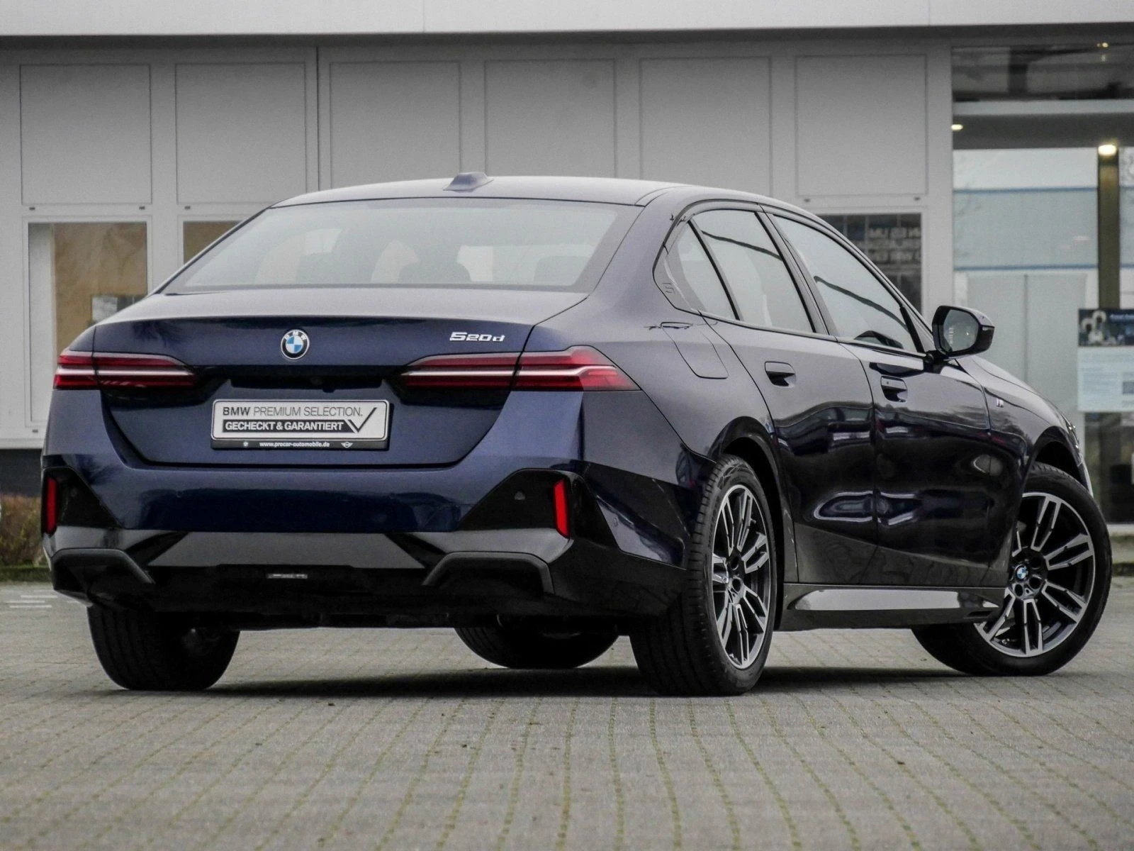 BMW 520 d/ M PAKET/ NEW MODEL/ - изображение 2