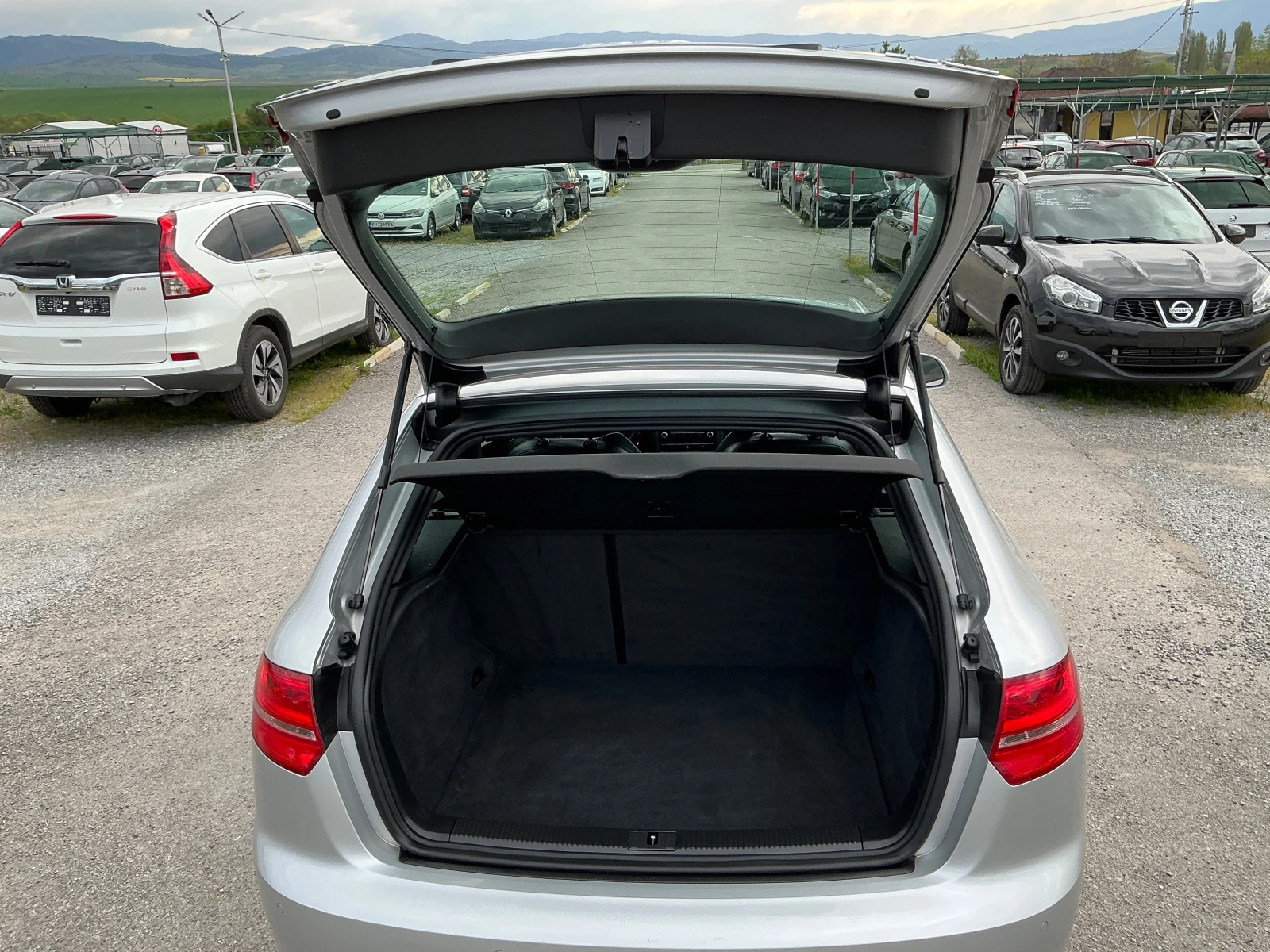 Audi A3 2.0 TDI S- Line - изображение 10