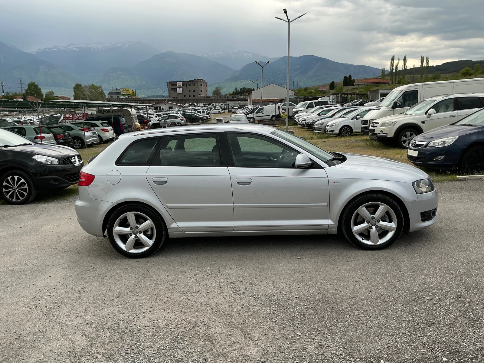 Audi A3 2.0 TDI S- Line - изображение 4