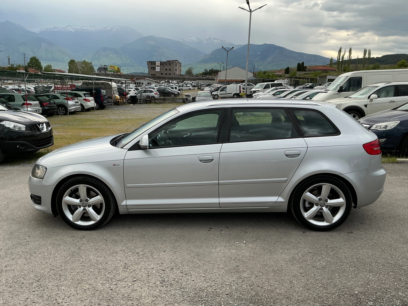 Audi A3 2.0 TDI S- Line - изображение 5