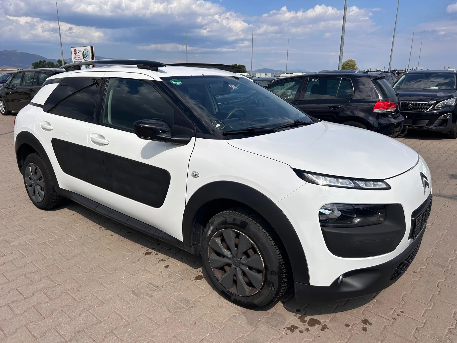 Citroen C4 Cactus 1.6HDI NAVI EURO 6 - изображение 4