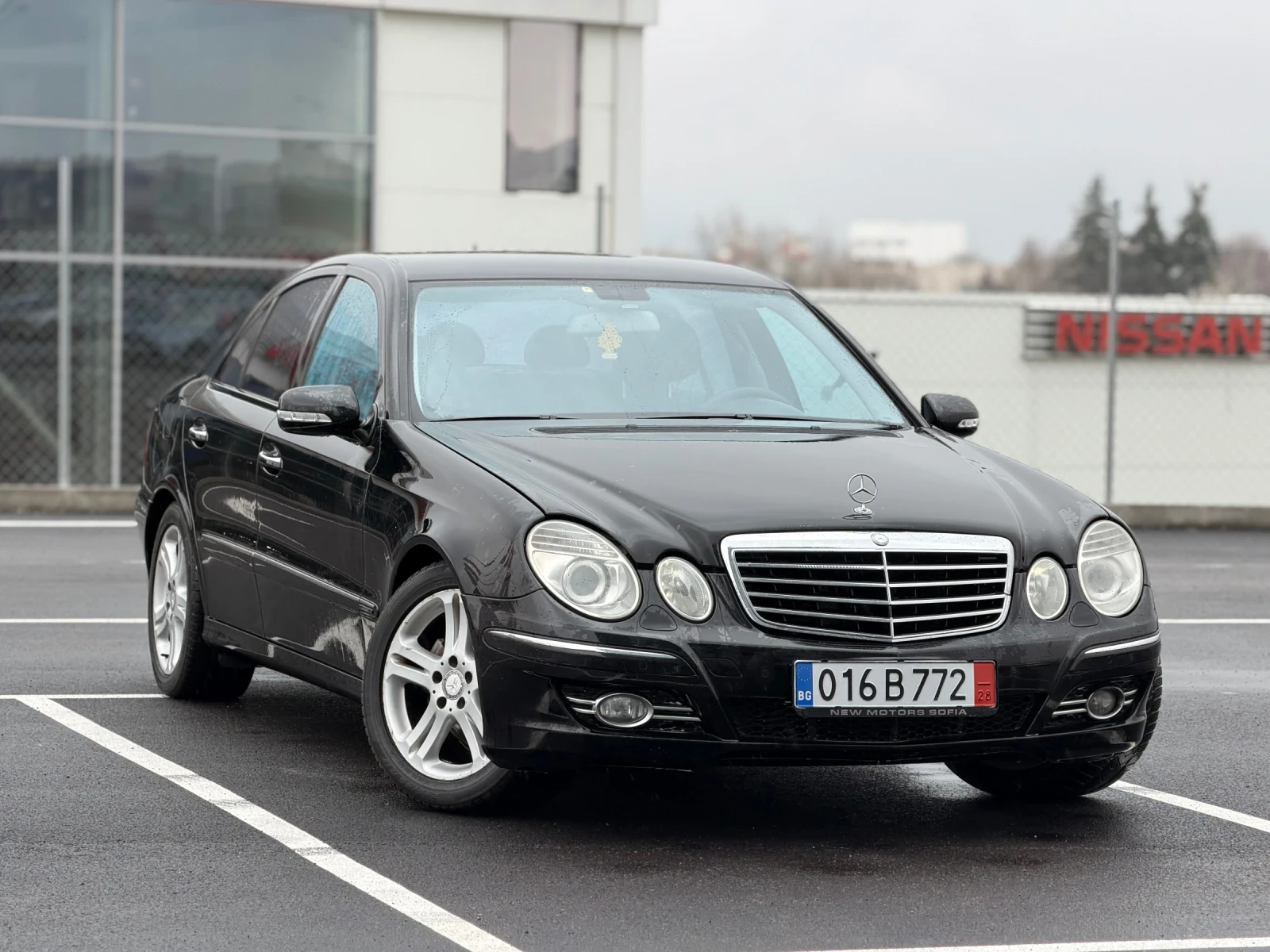 Mercedes-Benz E 320 CDI-EVO-Лизинг през Уникредит по 120 евро, снимка 3 - Автомобили и джипове - 51364231