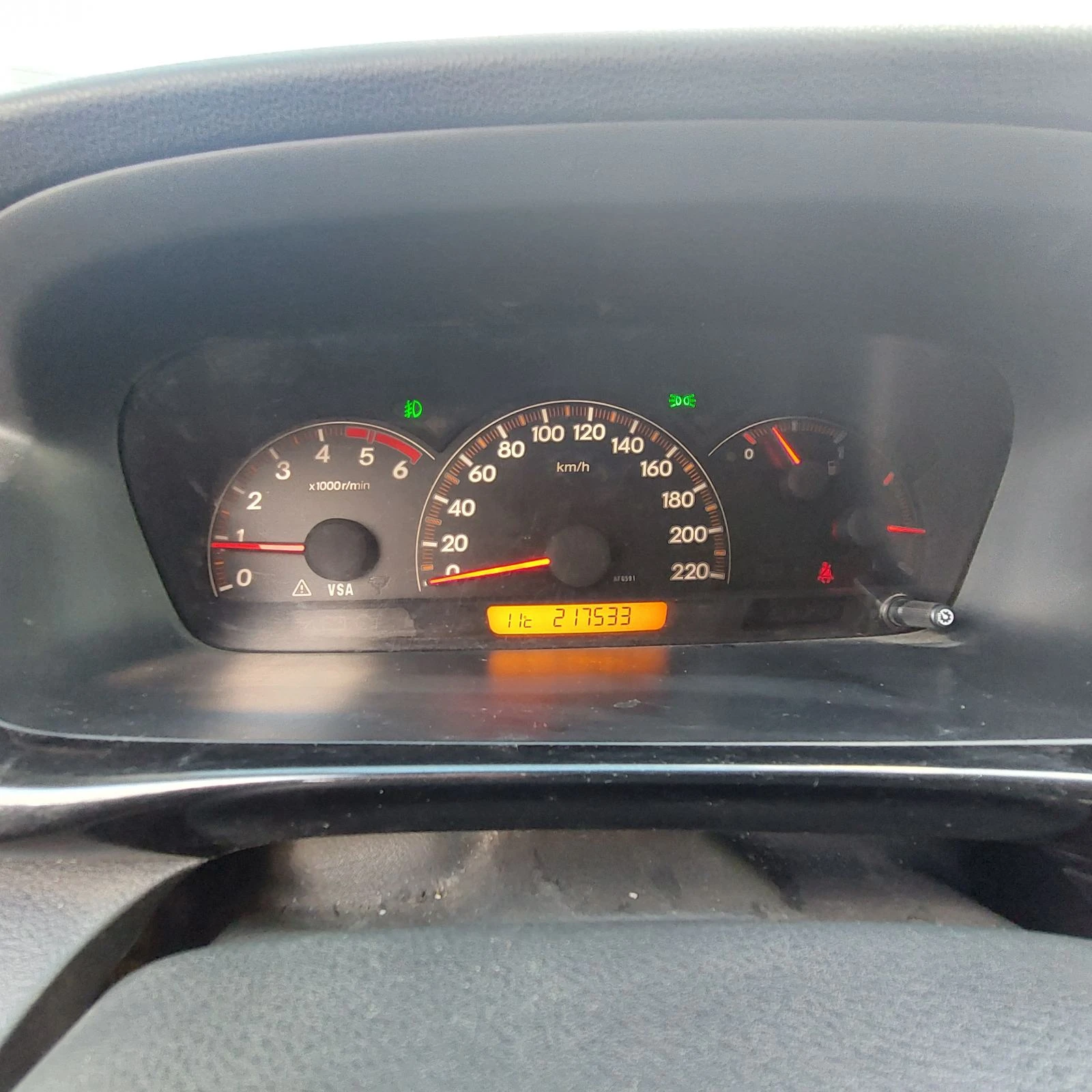 Honda Fr-v 6-местна - изображение 8