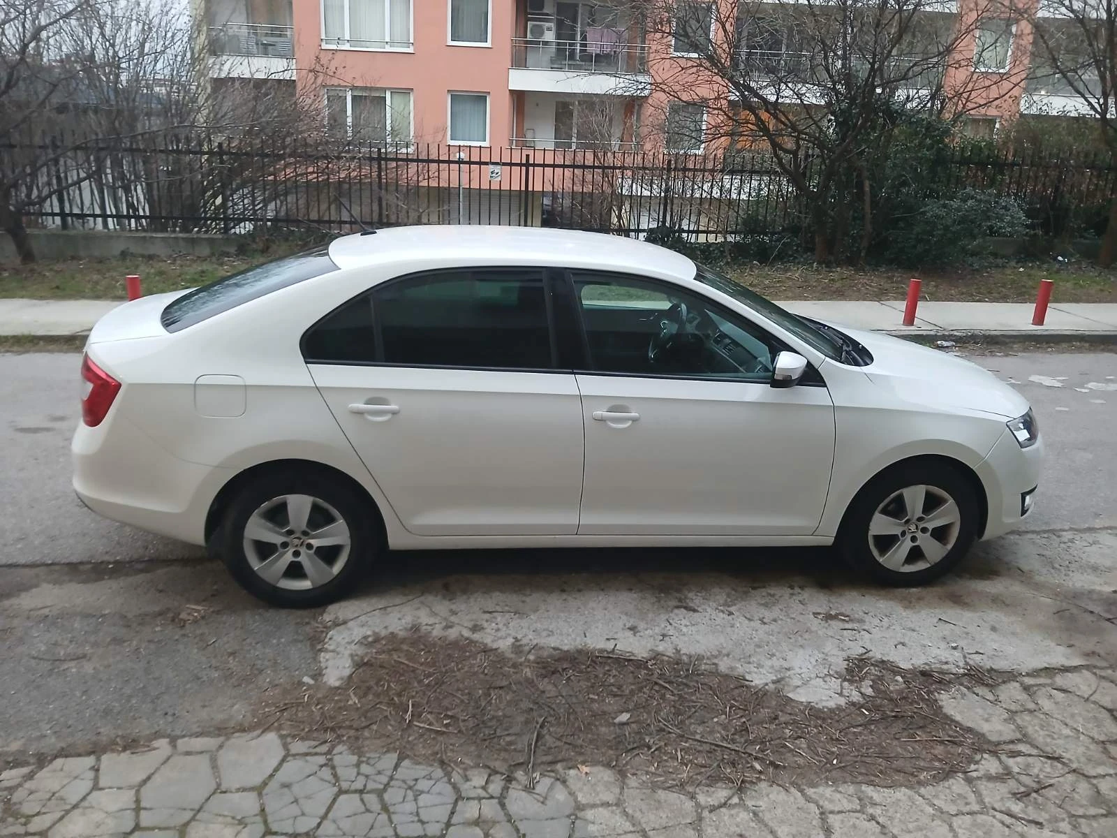 Skoda Rapid ����� | Mobile.bg � ����������� 4