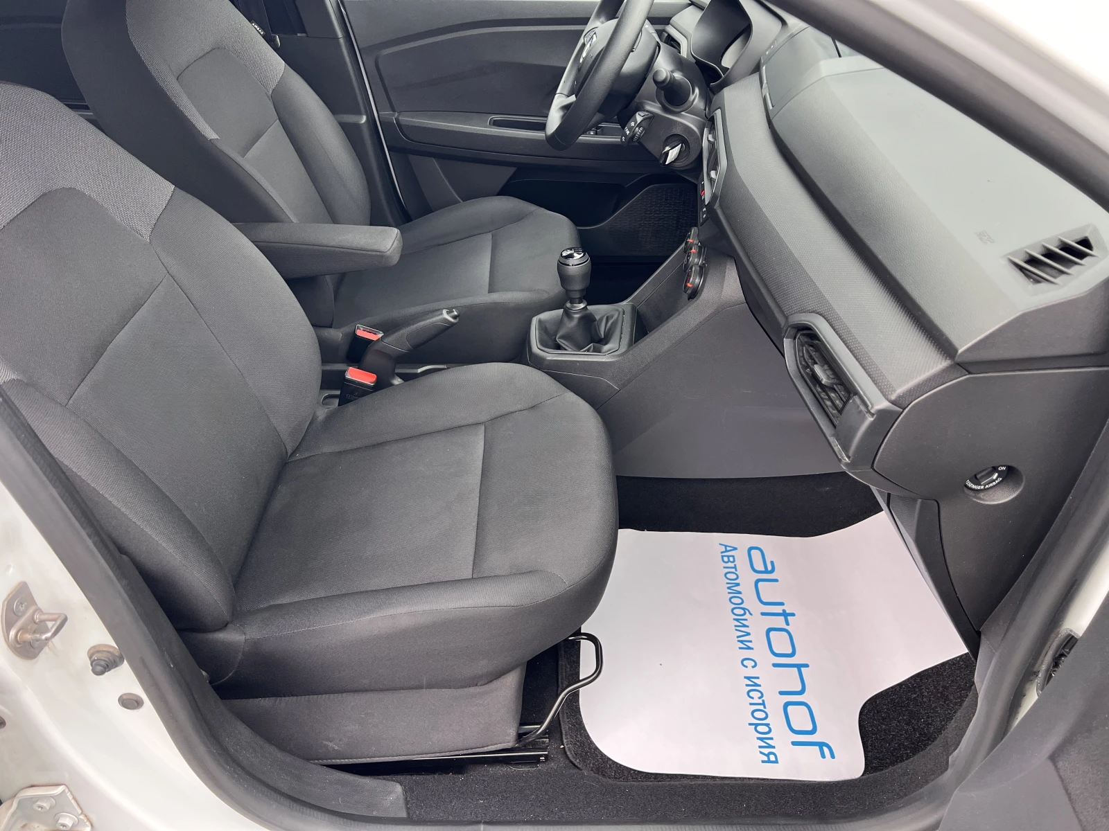 Dacia Sandero ESSENTIAL/1.0TCE/91K.C./5MT/LPG/ГАРАНЦИЯ - изображение 10