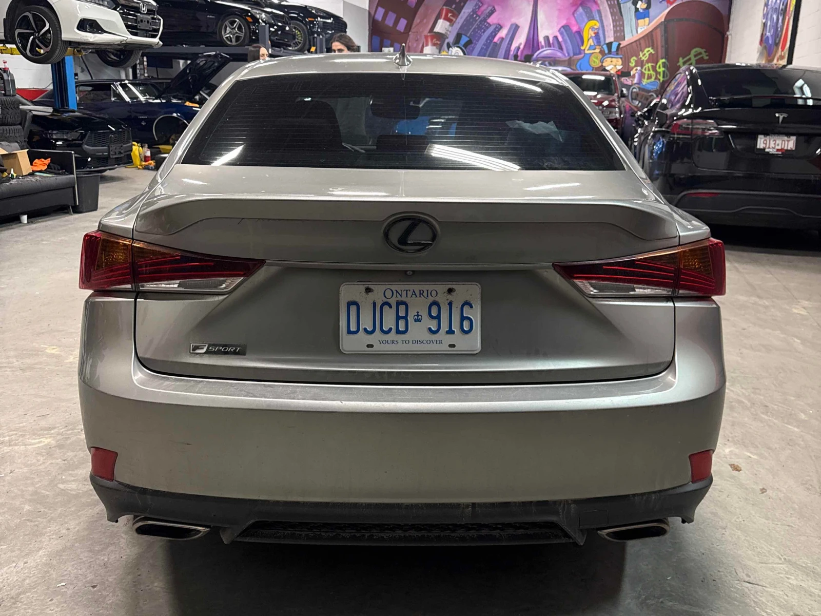 Lexus IS 300 F-SPORT * * CARFAX * * АВТО КРЕДИТ * * , снимка 3 - Автомобили и джипове - 54083187