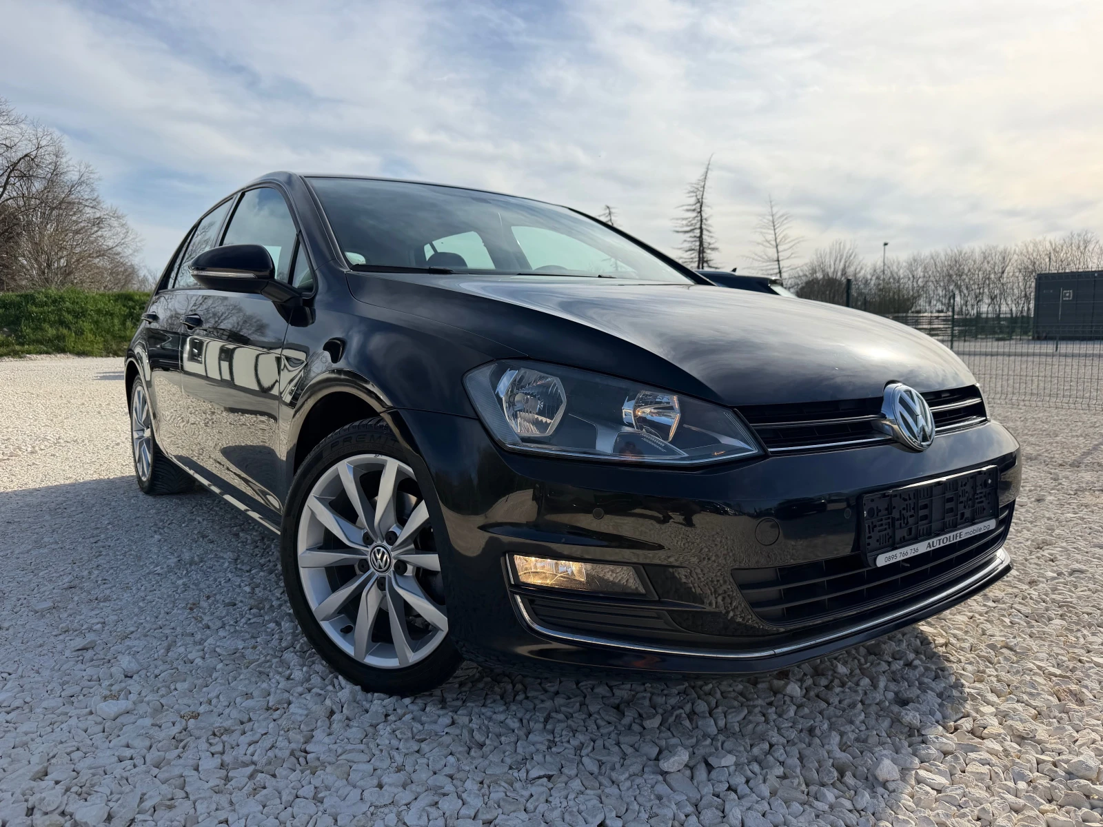 VW Golf 2.0TDI 5P 4MOTION EXECUTIVE BLUEMOTION 110KW, снимка 3 - Автомобили и джипове - 54219852