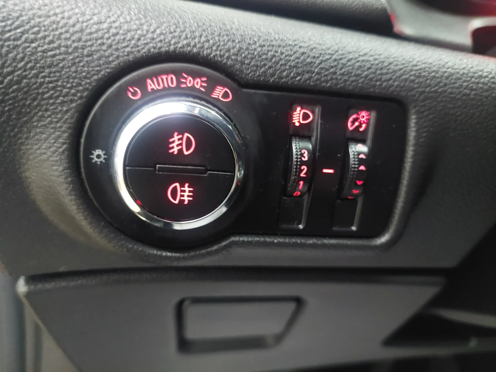Opel Astra, снимка 10 - Автомобили и джипове - 54647003
