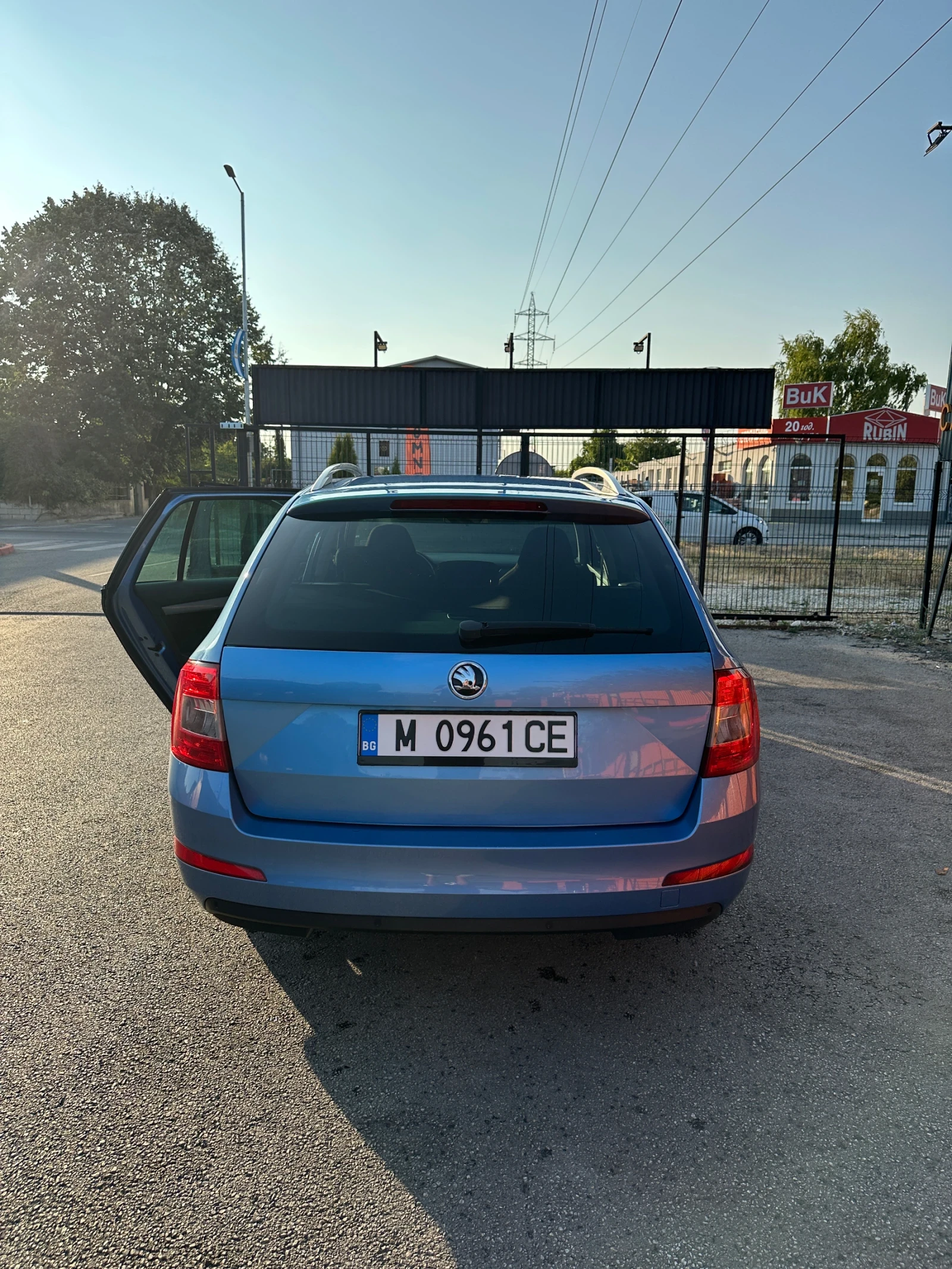 Skoda Octavia, снимка 6 - Автомобили и джипове - 54792867