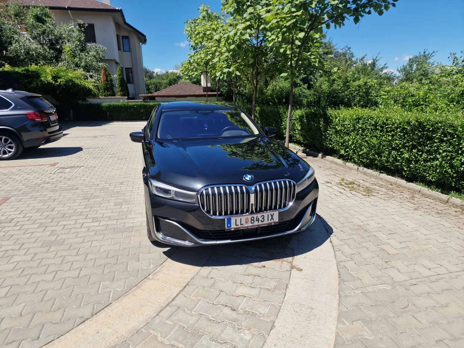 BMW 740 4.4, снимка 2 - Автомобили и джипове - 54909750