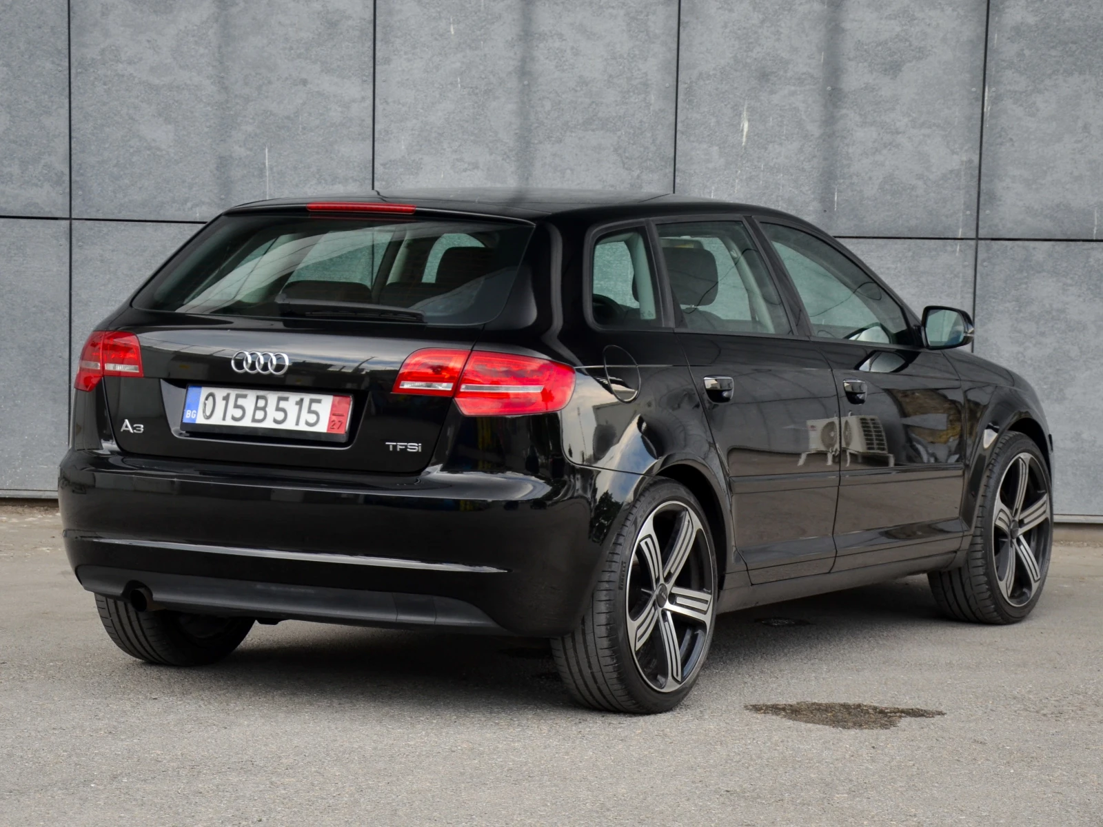Audi A3 1.2TFSI, снимка 5 - Автомобили и джипове - 55019923