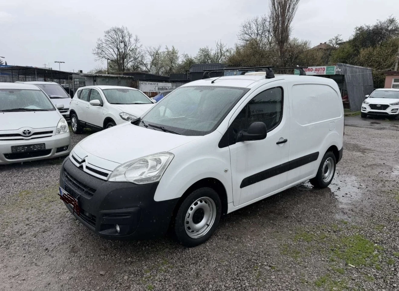 Citroen Berlingo 1.6 HDI Отлично/ обслужено/ нов съединител, снимка 2 - Автомобили и джипове - 55097217