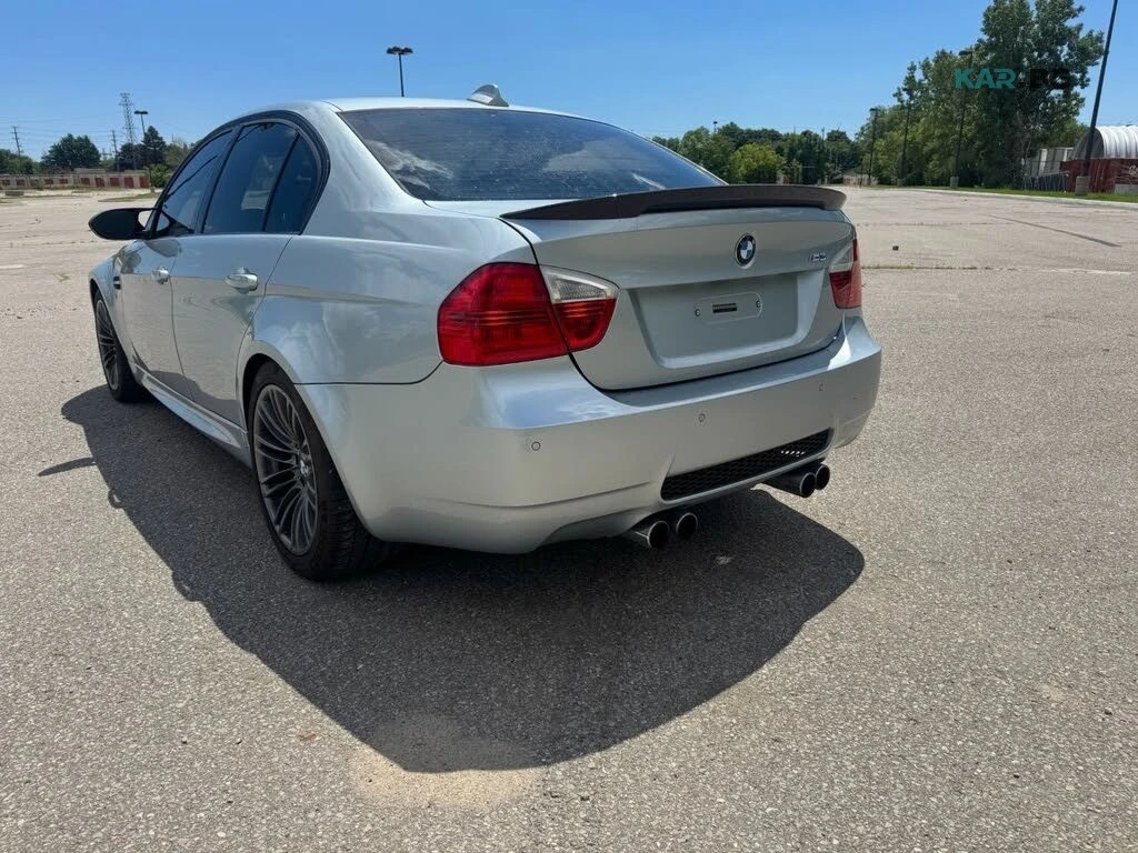 BMW M3 * RWD* АвтоКредит * (ЦЕНА ДО БГ), снимка 5 - Автомобили и джипове - 55178082