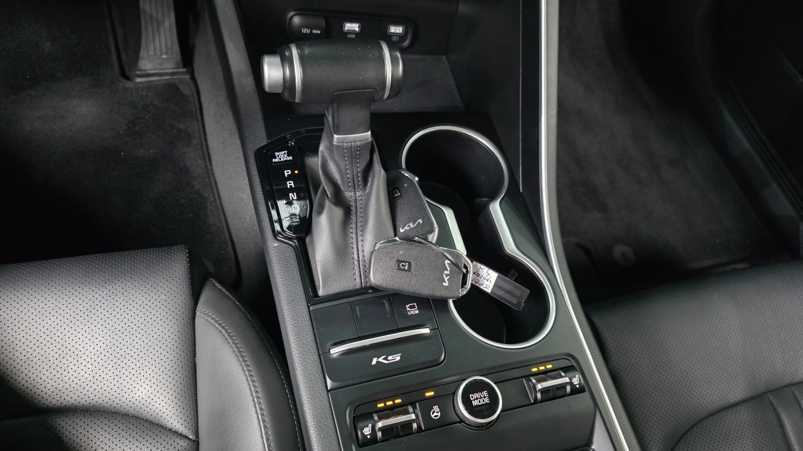 Kia K5 Фабрична Газ, снимка 8 - Автомобили и джипове - 55239661