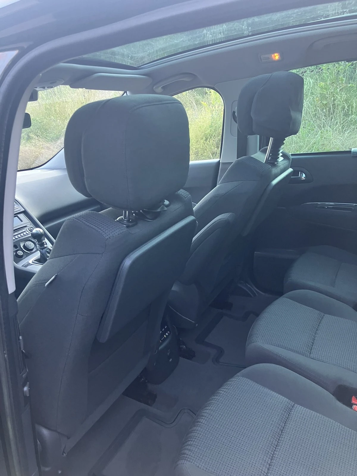 Peugeot 5008 FAMILY 1.6 TDI, снимка 10 - Автомобили и джипове - 55710758