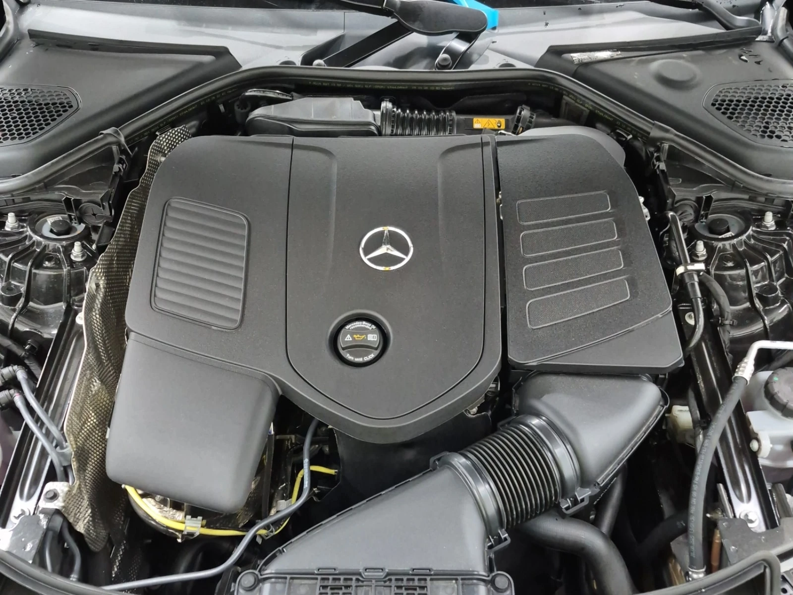 Mercedes-Benz E 350 4MATIC * НОВА * HEAD UP * * CARFAX * , снимка 16 - Автомобили и джипове - 56094867