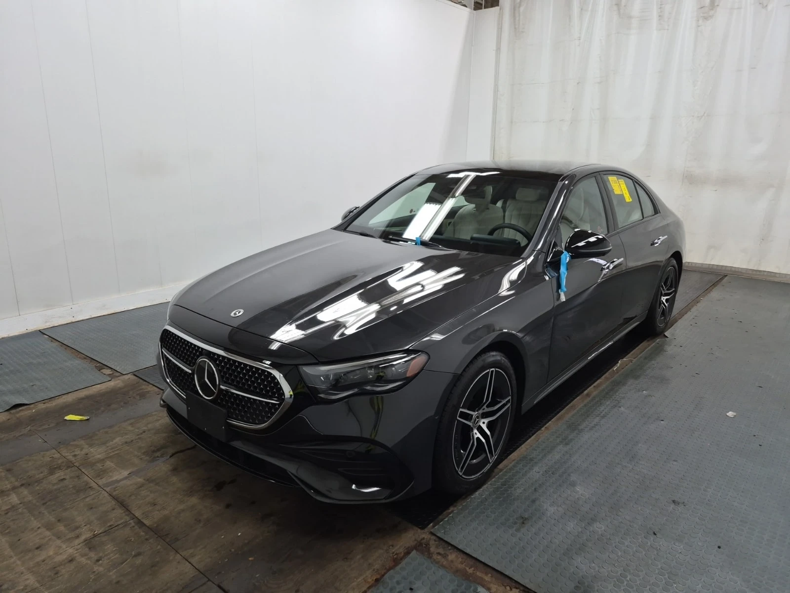 Mercedes-Benz E 350 4MATIC * НОВА * HEAD UP * * CARFAX * 