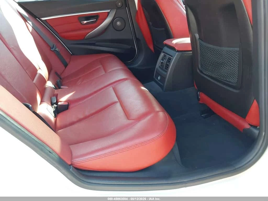 BMW 340 CARFAX | АВТОКРЕДИТ БЕЗ ПЪРВОНАЧАЛНА ВНОСКА, снимка 15 - Автомобили и джипове - 56192655