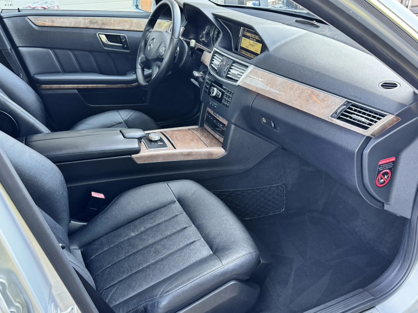 Mercedes-Benz E 220 cdi, снимка 13 - Автомобили и джипове - 56588151