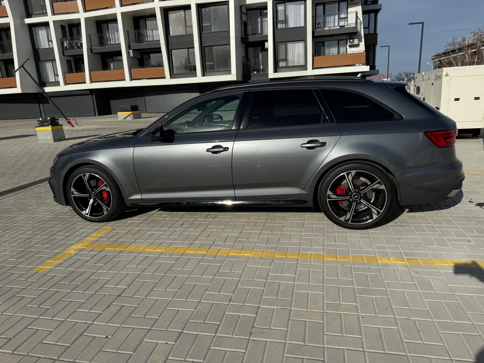 Audi A4, снимка 8 - Автомобили и джипове - 56728080
