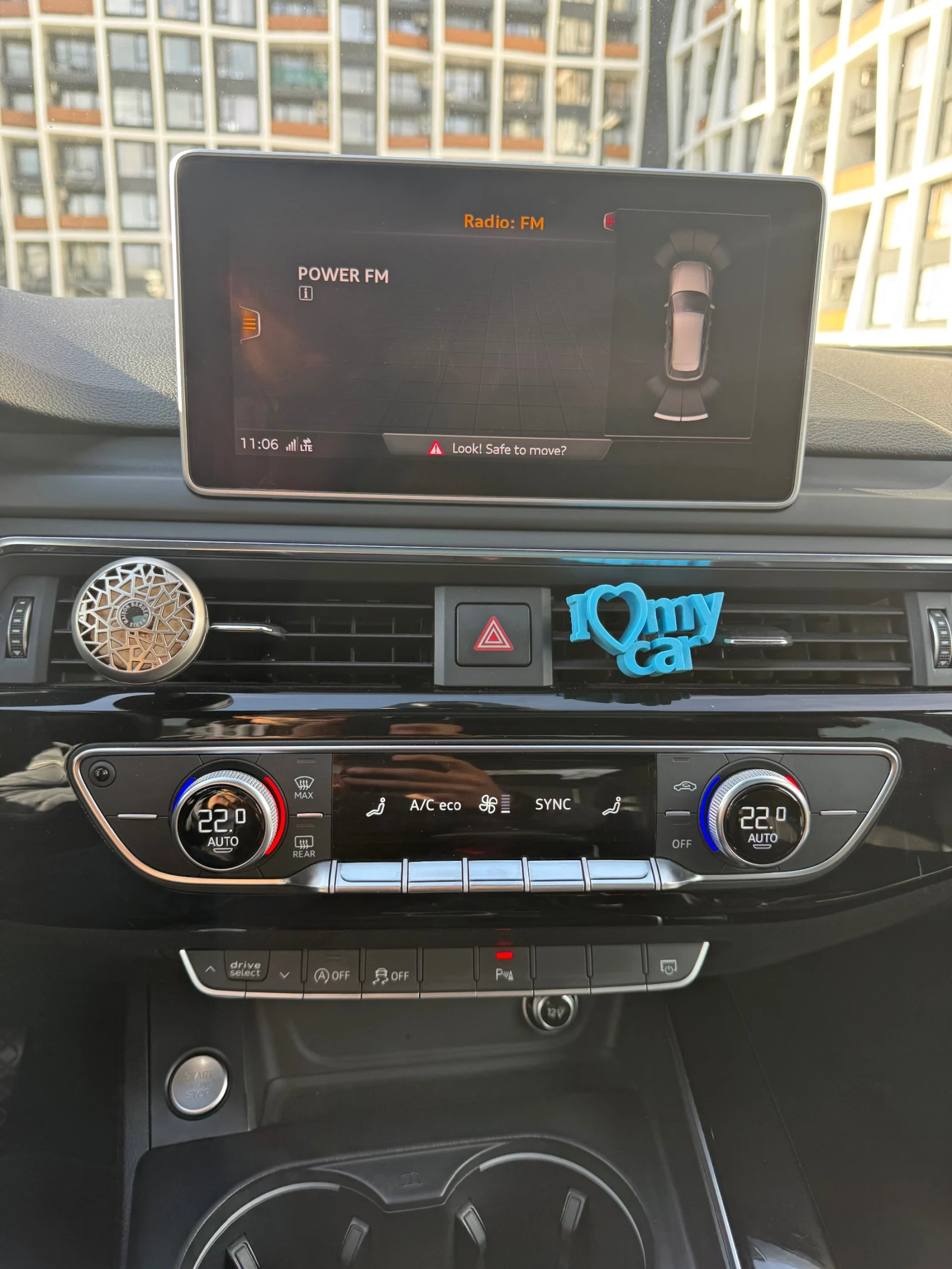 Audi A4, снимка 15 - Автомобили и джипове - 56728080