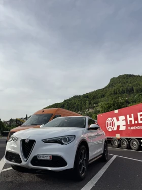 Снимка Alfa Romeo Stelvio