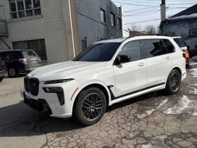 BMW X7 * M60i * CARFAX * SKY LOUNGE * МАСАЖ * B&W * 
