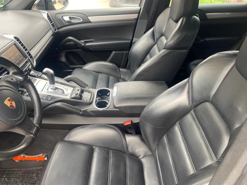 Porsche Cayenne S 4.2 tdi keyless pano full, снимка 12 - Автомобили и джипове - 39038869