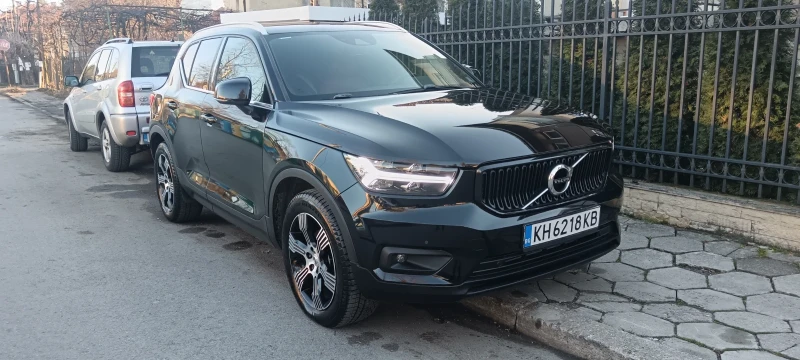 Volvo XC40, снимка 2 - Автомобили и джипове - 48383349