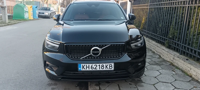 Volvo XC40, снимка 5 - Автомобили и джипове - 48383349