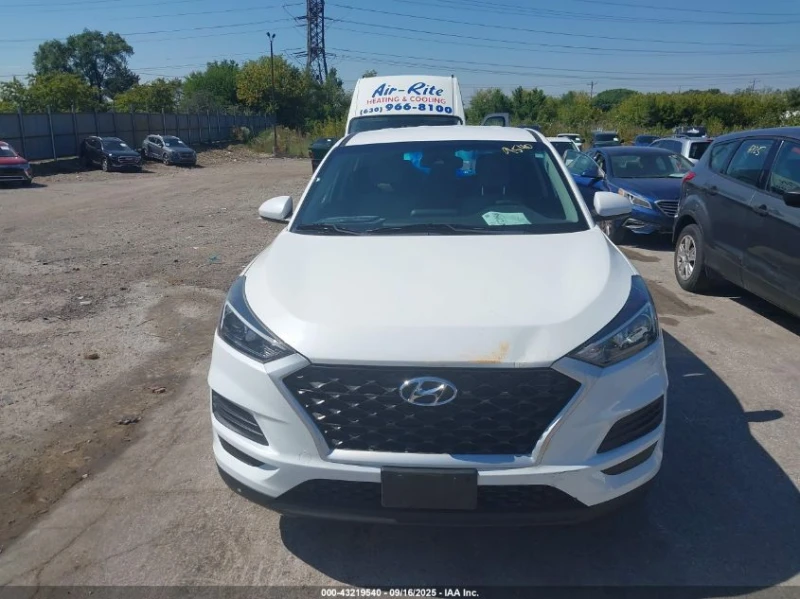 Hyundai Tucson 2.0L I-4 DI, DOHC, VVT, 161HP Front Wheel Drive, снимка 4 - Автомобили и джипове - 53342734