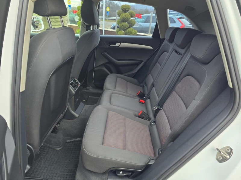 Audi Q5 2.0 TDI Quattro ! ! РЕАЛНИ КИЛОМЕТРИ, снимка 14 - Автомобили и джипове - 53476914