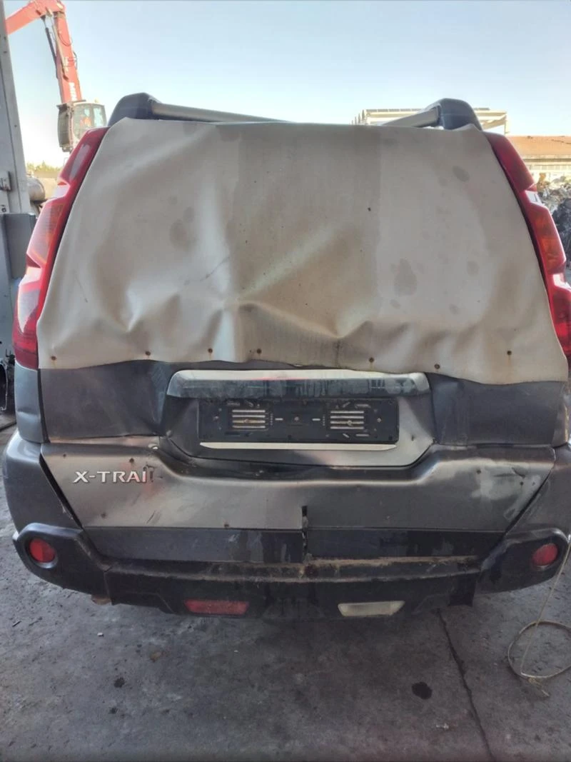 Nissan X-trail 2.0dci, снимка 2 - Автомобили и джипове - 47071315