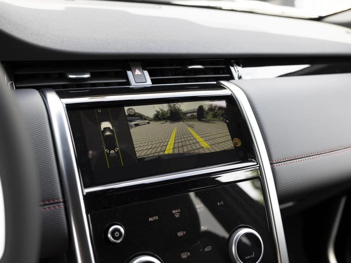 Land Rover Discovery Sport R DYNAMIC NAVI CAMERA  - изображение 9