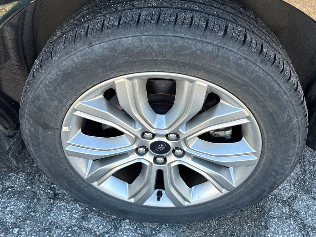 Ford Edge * Titanium * CARFAX *    | Mobile.bg   7