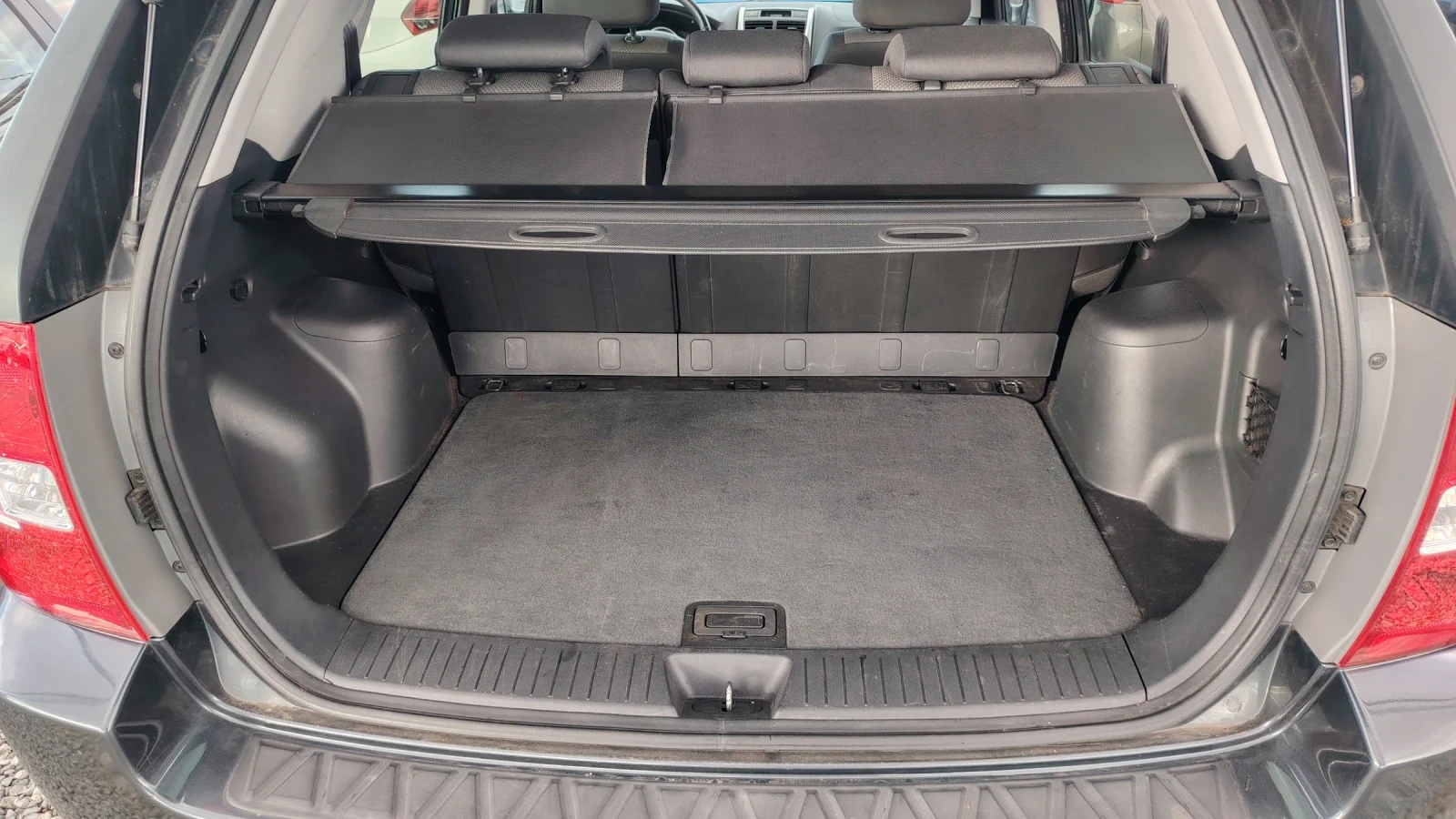 Kia Sportage 2, 0-141к.с.GPL - изображение 10