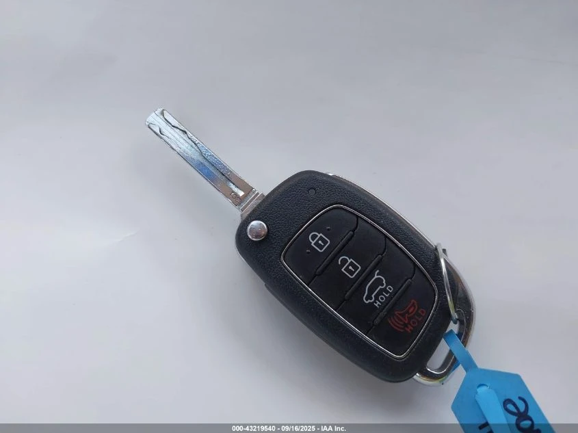 Hyundai Tucson 2.0L I-4 DI, DOHC, VVT, 161HP Front Wheel Drive | Mobile.bg � ����������� 3