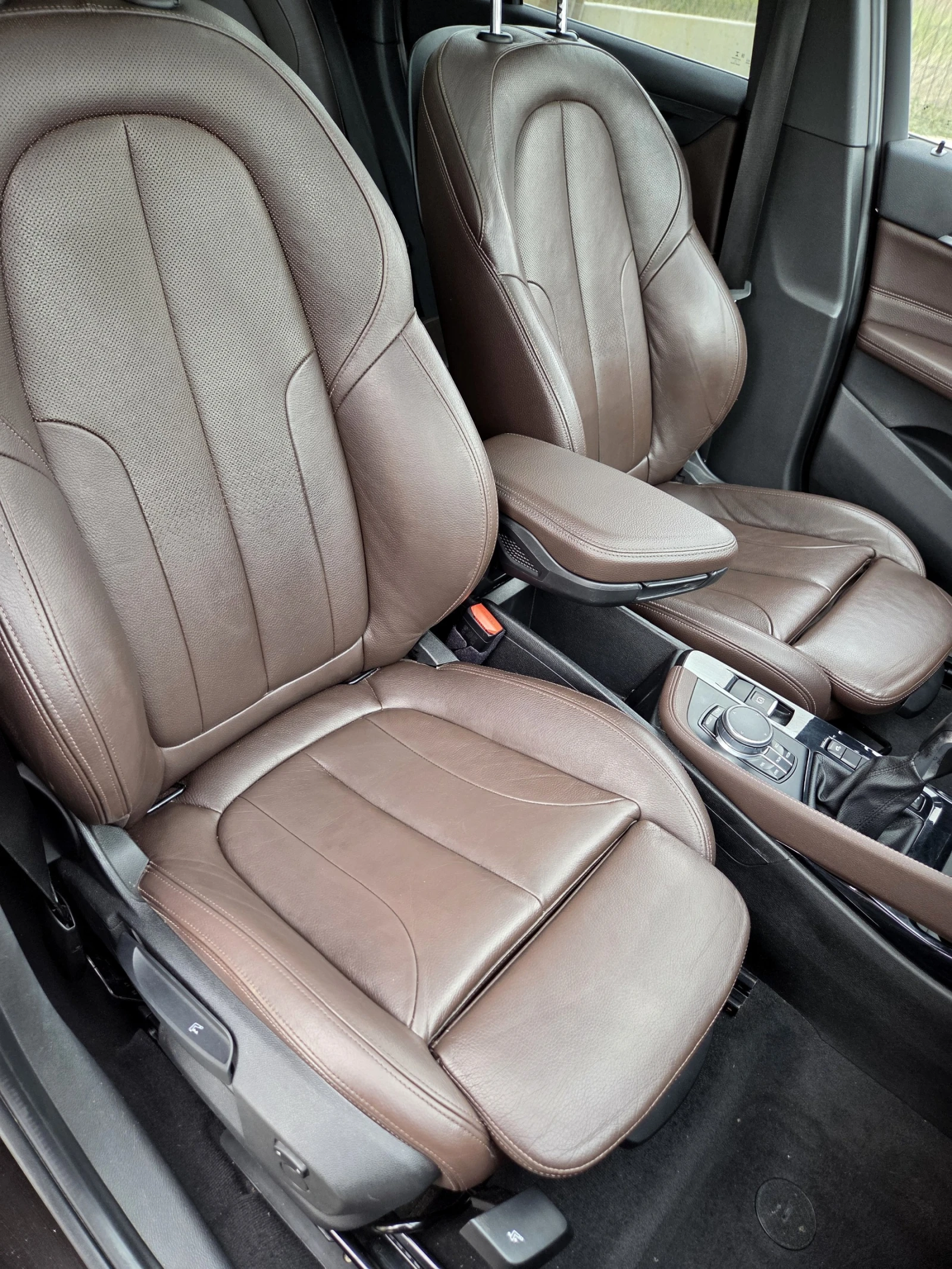 BMW X1 Автоматик Кожа Панорама Head-up , снимка 10 - Автомобили и джипове - 54202641