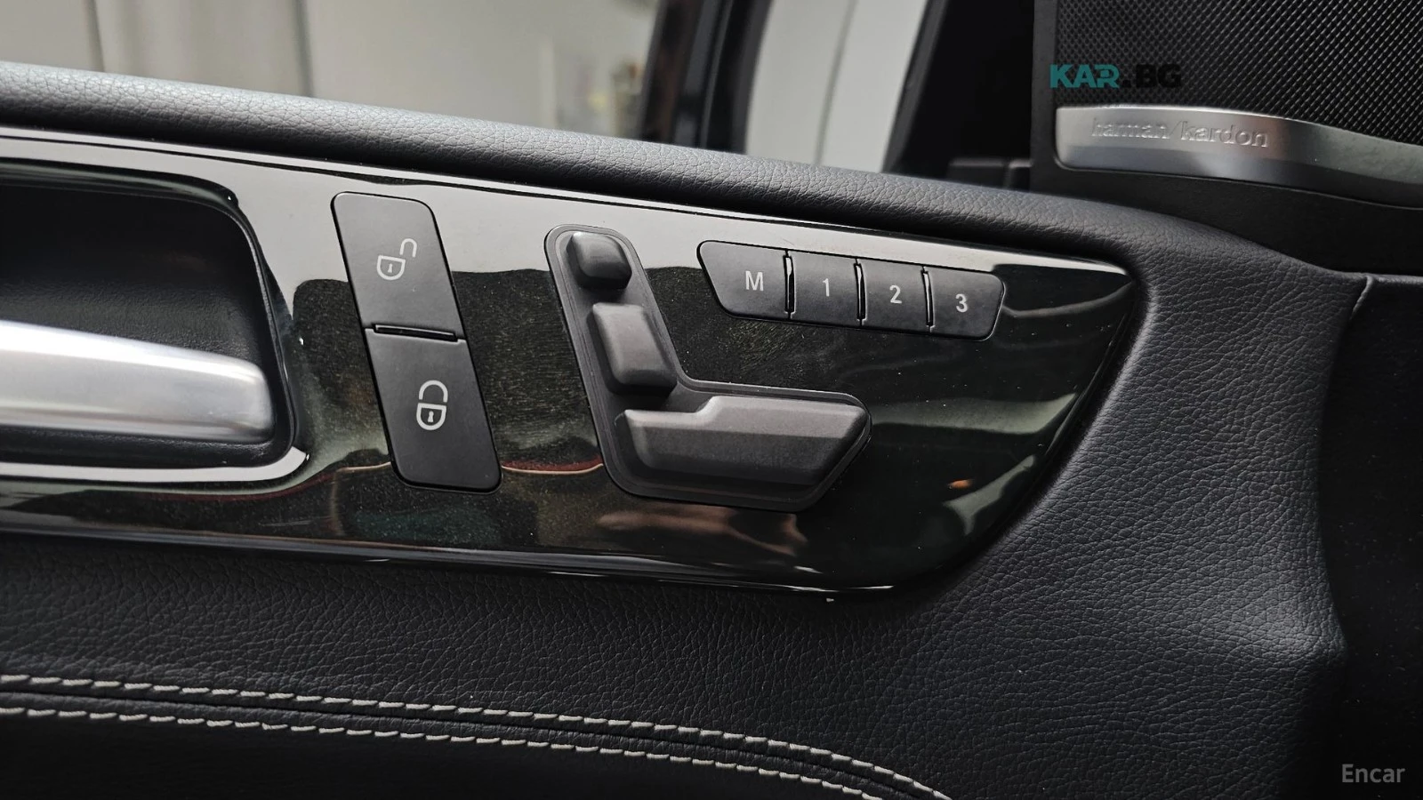 Mercedes-Benz ML 63 AMG 4MATIC/LANE DEPARTURE/DRIVER ASSIST, снимка 15 - Автомобили и джипове - 54763731