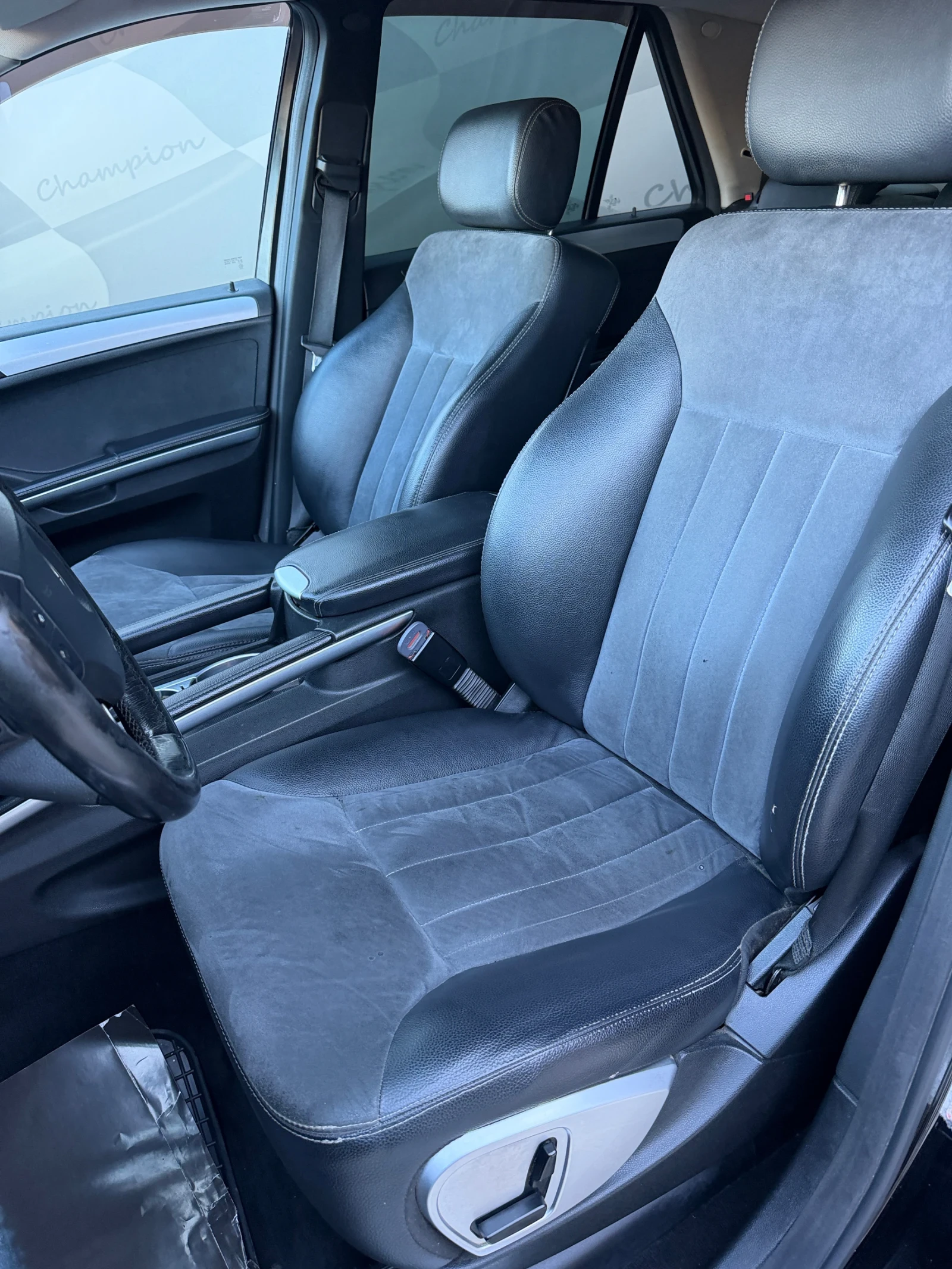 Mercedes-Benz ML 320 Бартер лизинг без доходи, снимка 15 - Автомобили и джипове - 54975395