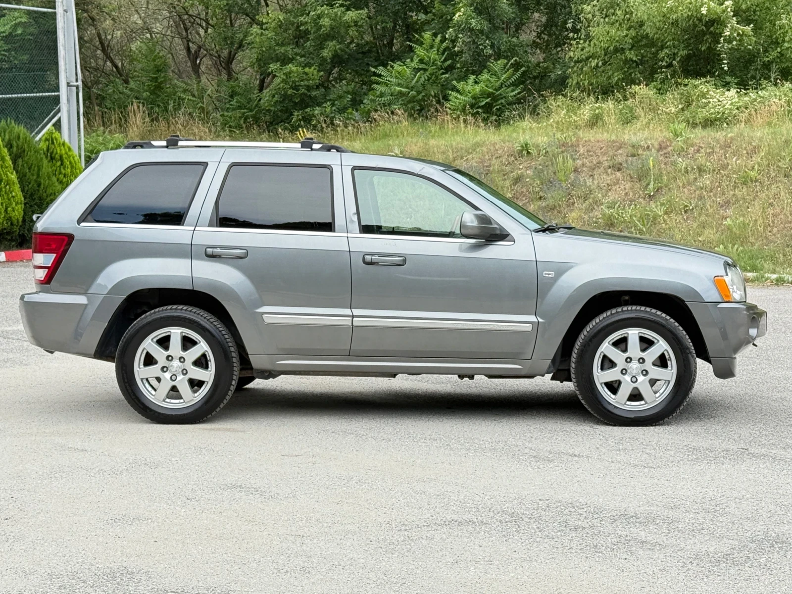 Jeep Grand cherokee 3.0CRD Overland/Navi/Boston/Quadra Drive ll/LPG, снимка 6 - Автомобили и джипове - 55125528